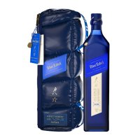 Image of JOHNNIE WALKER Blue Label ICE CHALET Scotch Whisky (750ml)